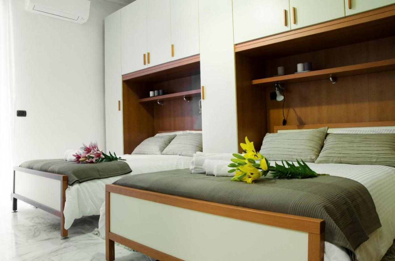 A Casa Di Anna Apartment ลาวาญา ภายนอก รูปภาพ