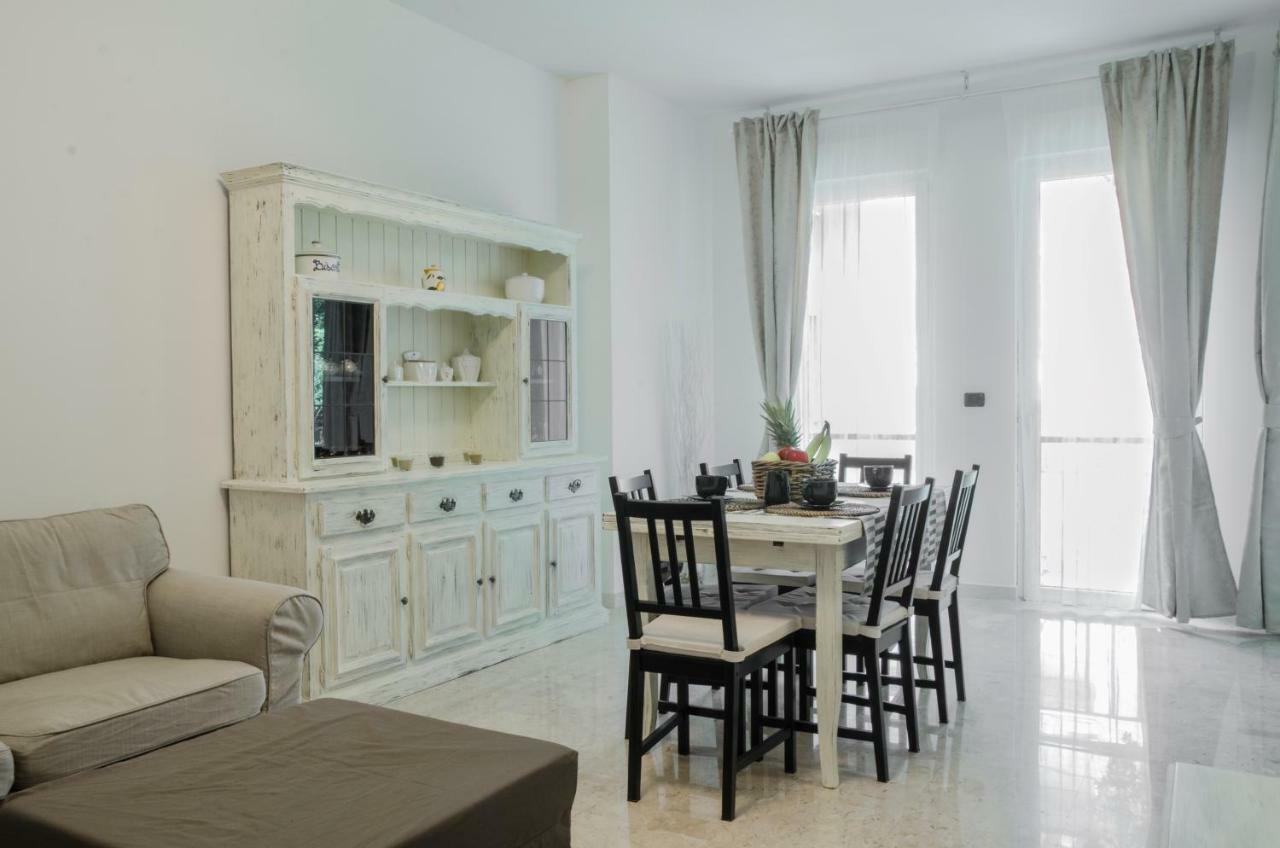A Casa Di Anna Apartment ลาวาญา ภายนอก รูปภาพ
