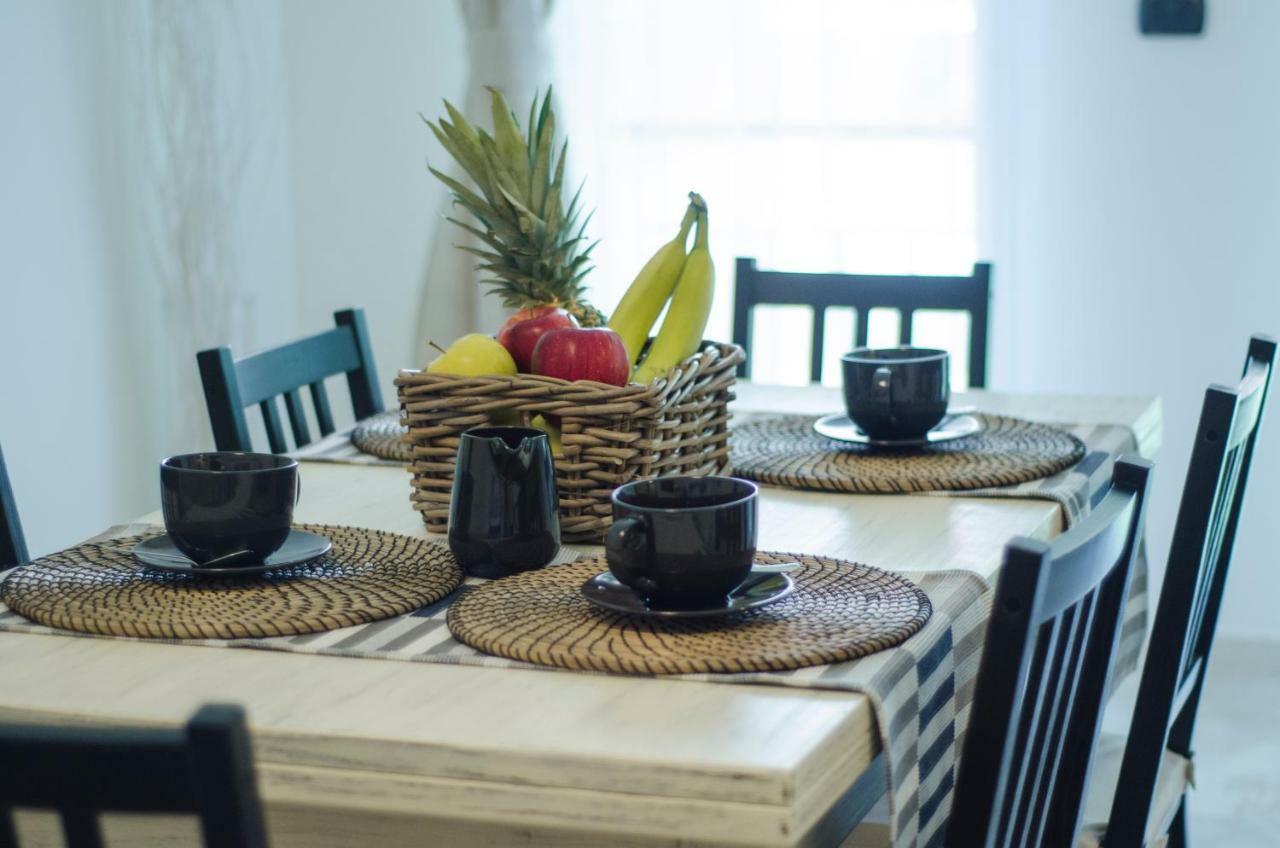 A Casa Di Anna Apartment ลาวาญา ภายนอก รูปภาพ