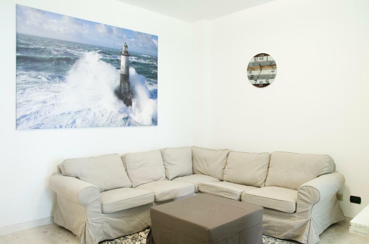 A Casa Di Anna Apartment ลาวาญา ภายนอก รูปภาพ